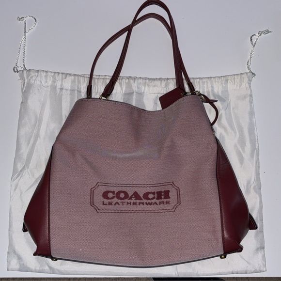 Burgundy Coach Shoulder Bag - Picture 2 of 7